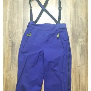90’s Patagonia Snowpants size 12, runs small!